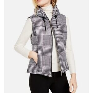 Calvin Klein Plaid Printed Puffer Vest - Women's Outerwear Size Medium ❤️